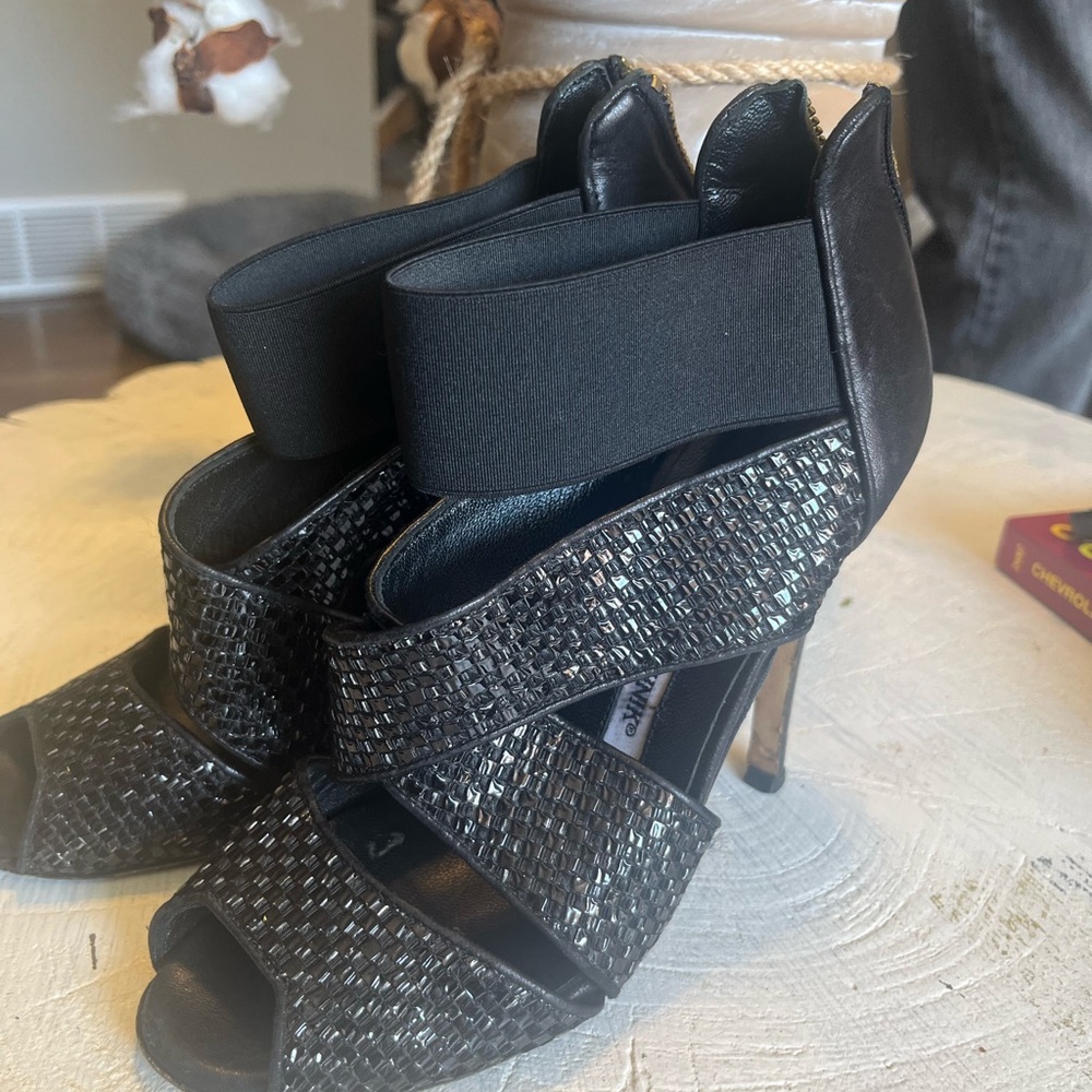 Manolo Blahniks size 6 is good condition. Tons of life left